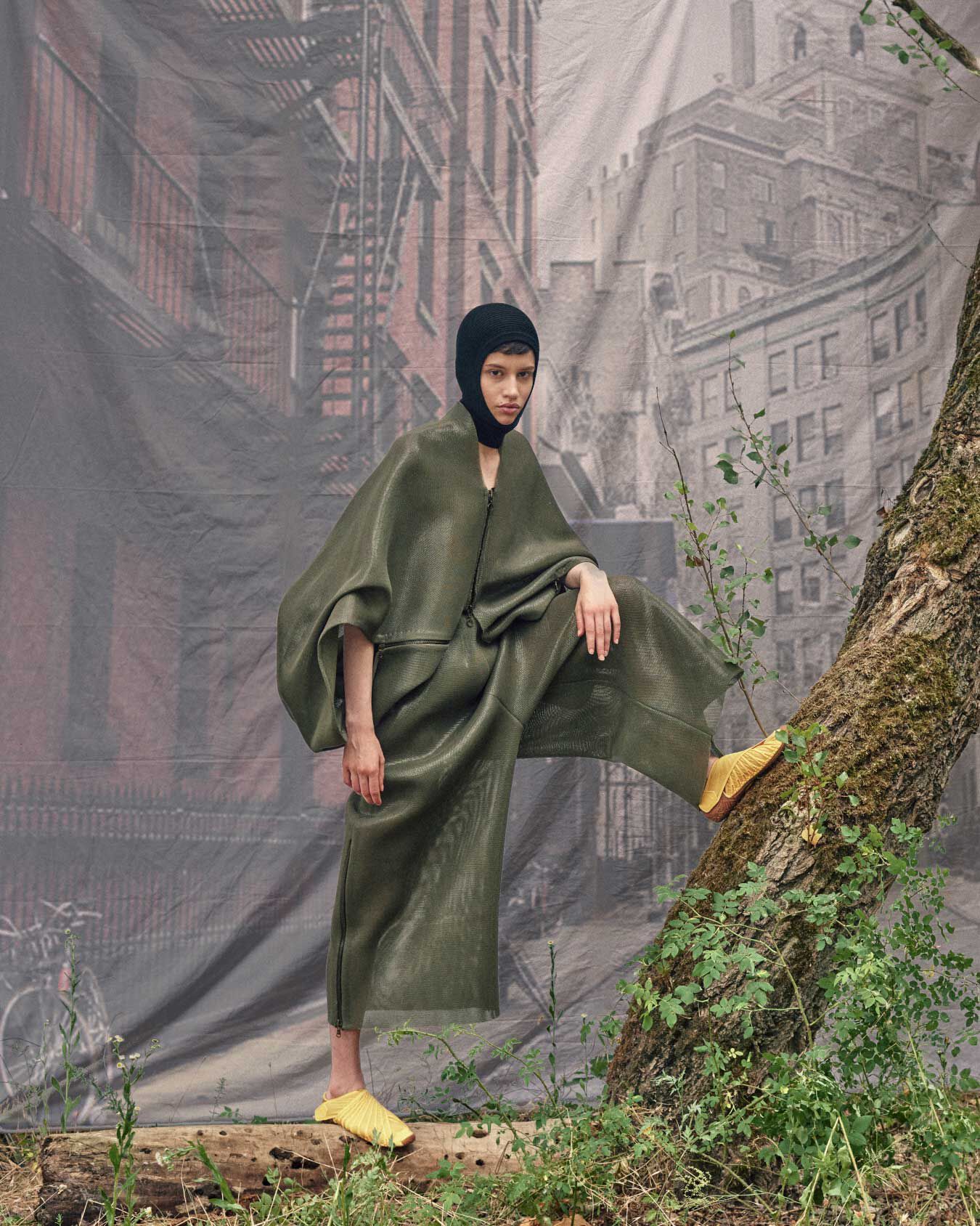 snapshot of wearing vibram shoes 6