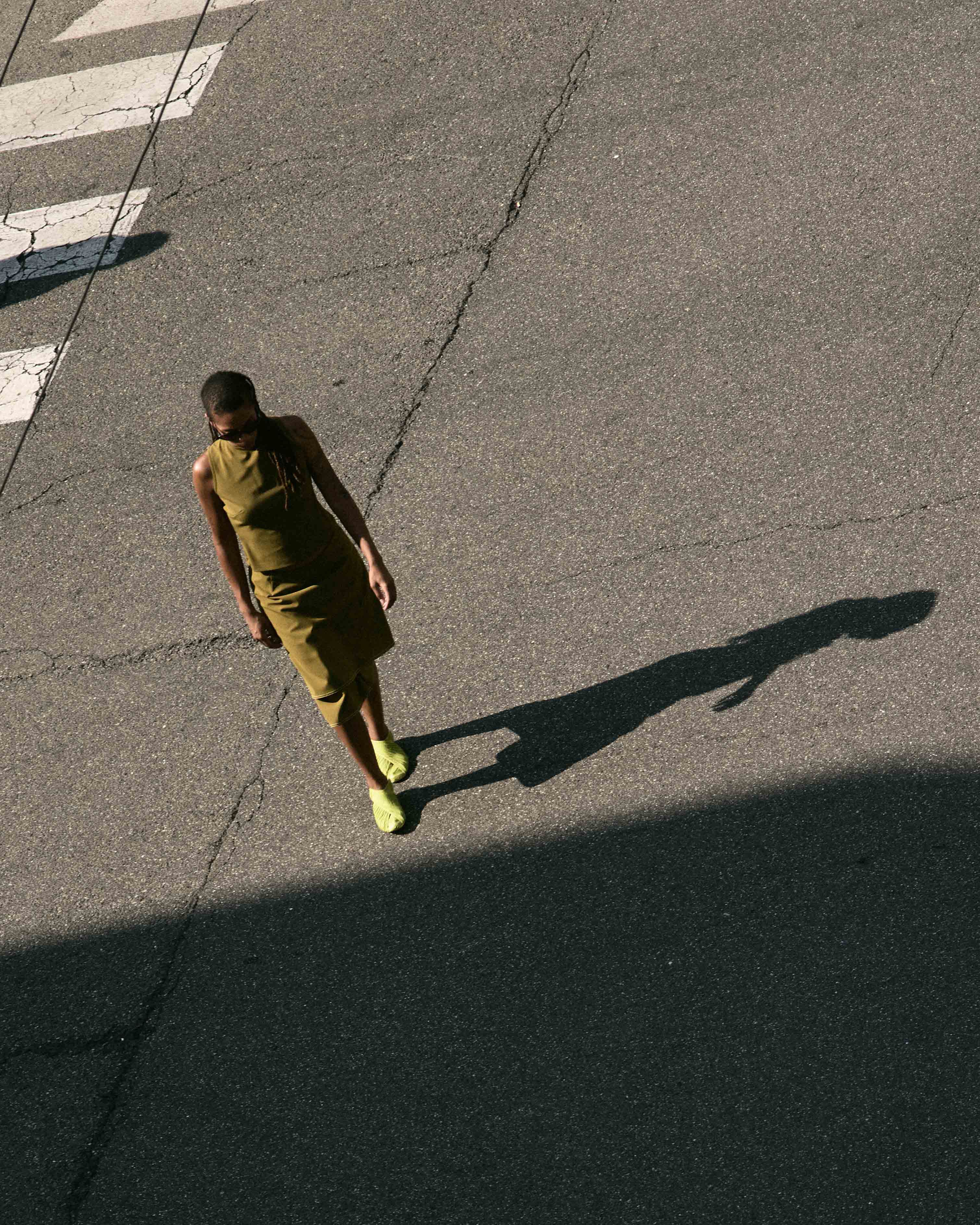 snapshot of wearing vibram shoes 1