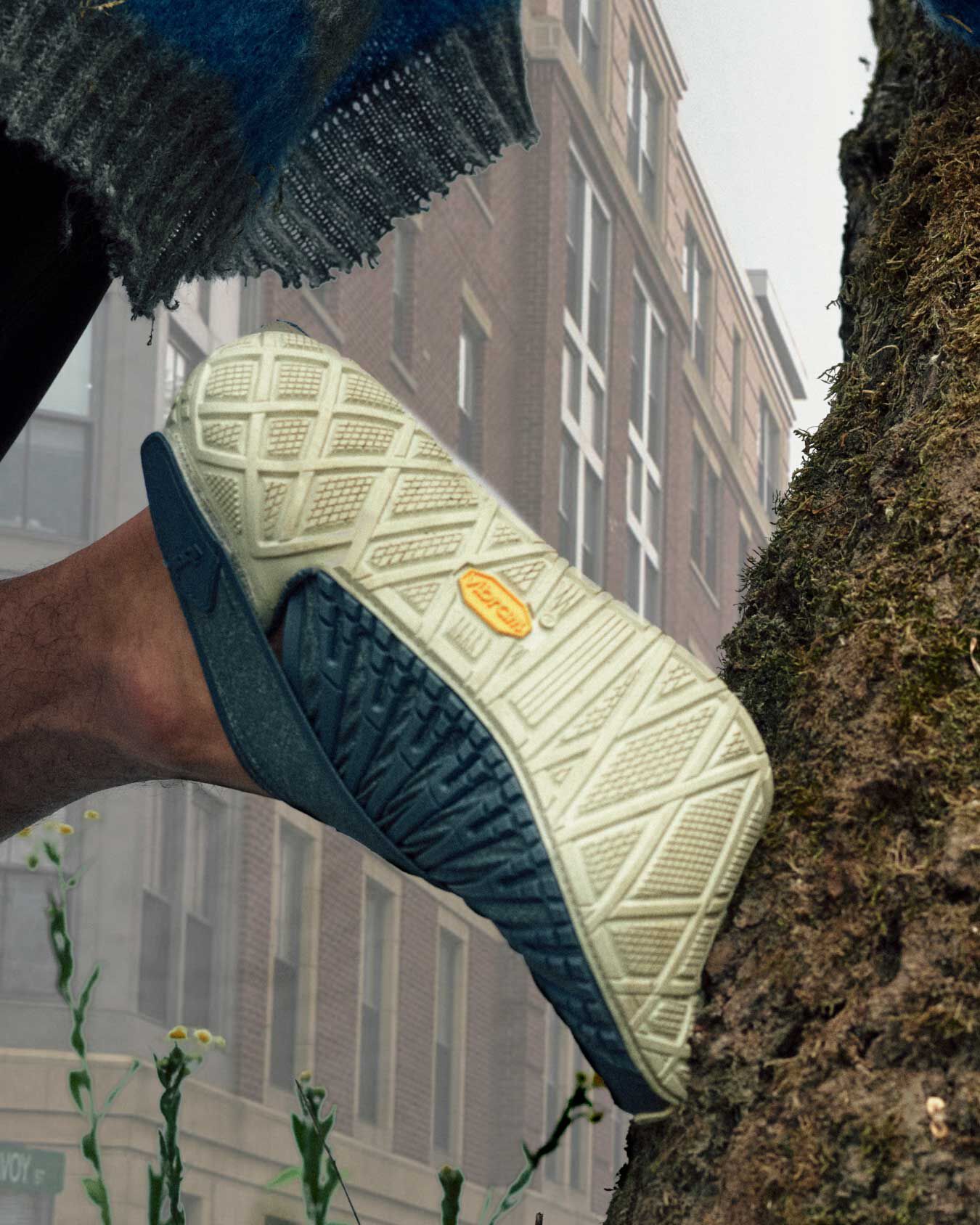 snapshot of wearing vibram shoes 4