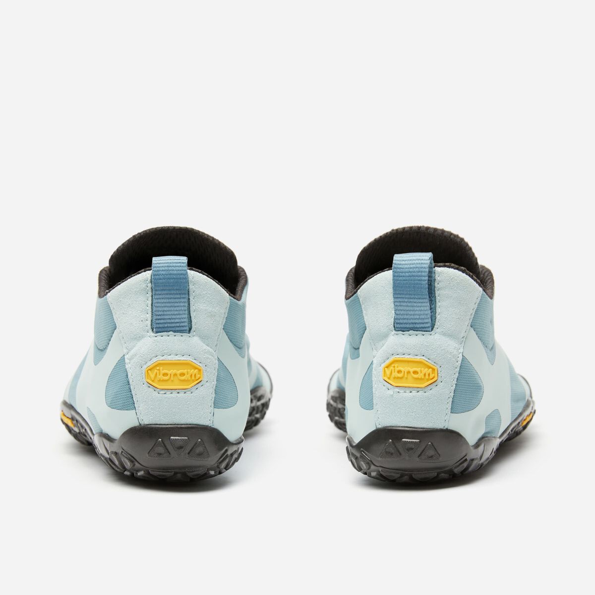 V-Alpha Women's photo from behind