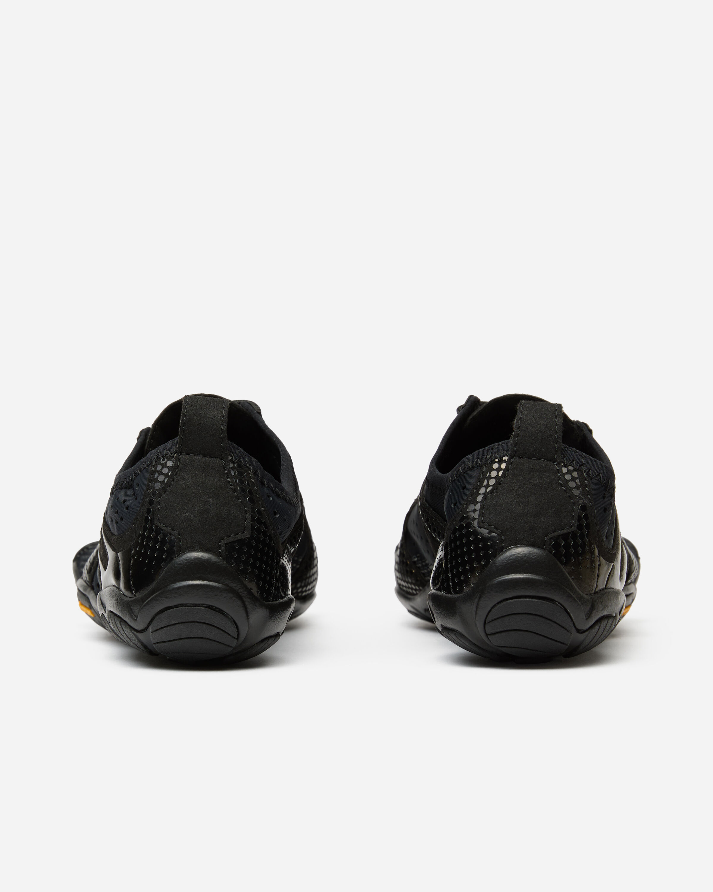V-Run Total Black | Woman | Vibram