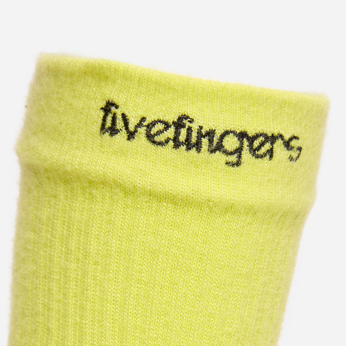 High Crew three quarter photo