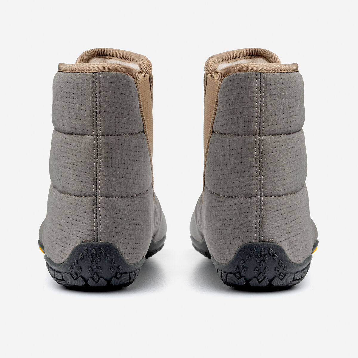 V-Lynx Men's photo from behind