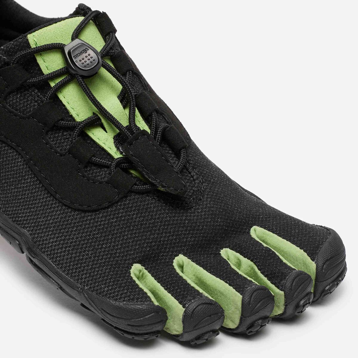 V-Run Retro Women's three quarter photo
