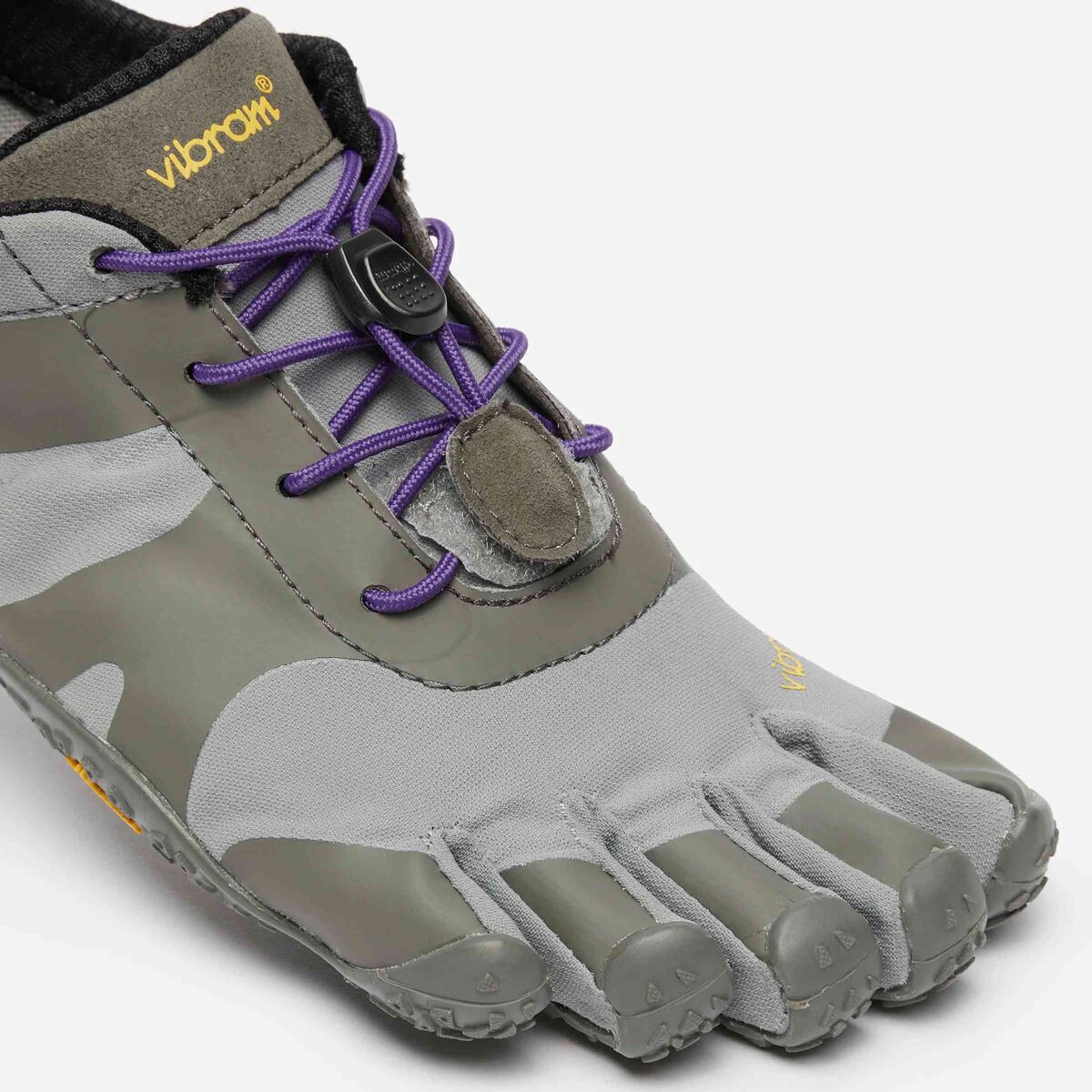 V-Alpha Women's three quarter photo