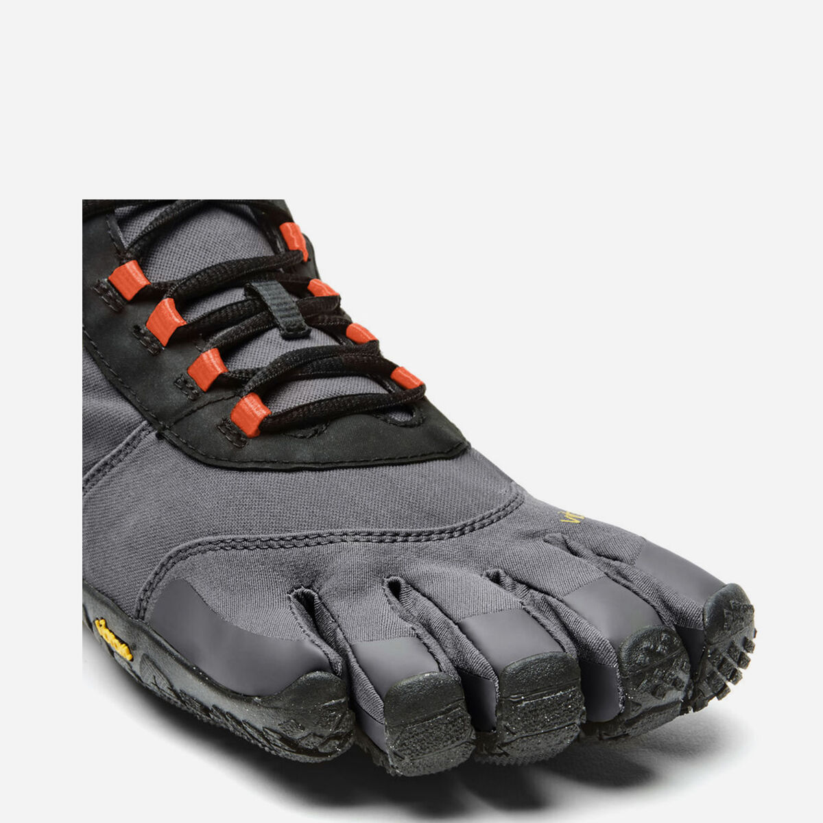 V-Trek Insulated Men's three quarter photo