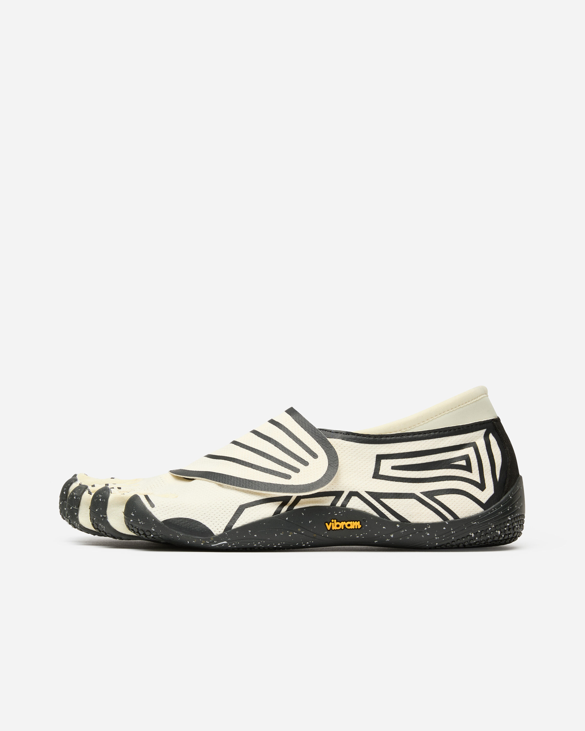 Groundsplay Ivory / Black | Woman | Vibram