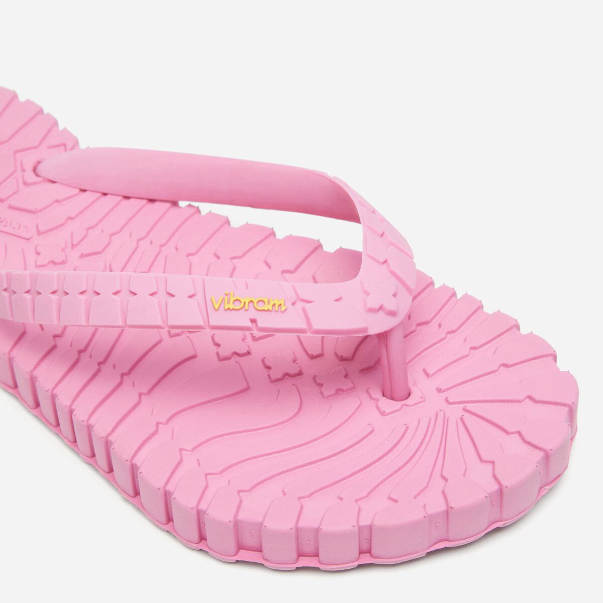 トロピカル Carrarmato サンダル 斜めからの写真