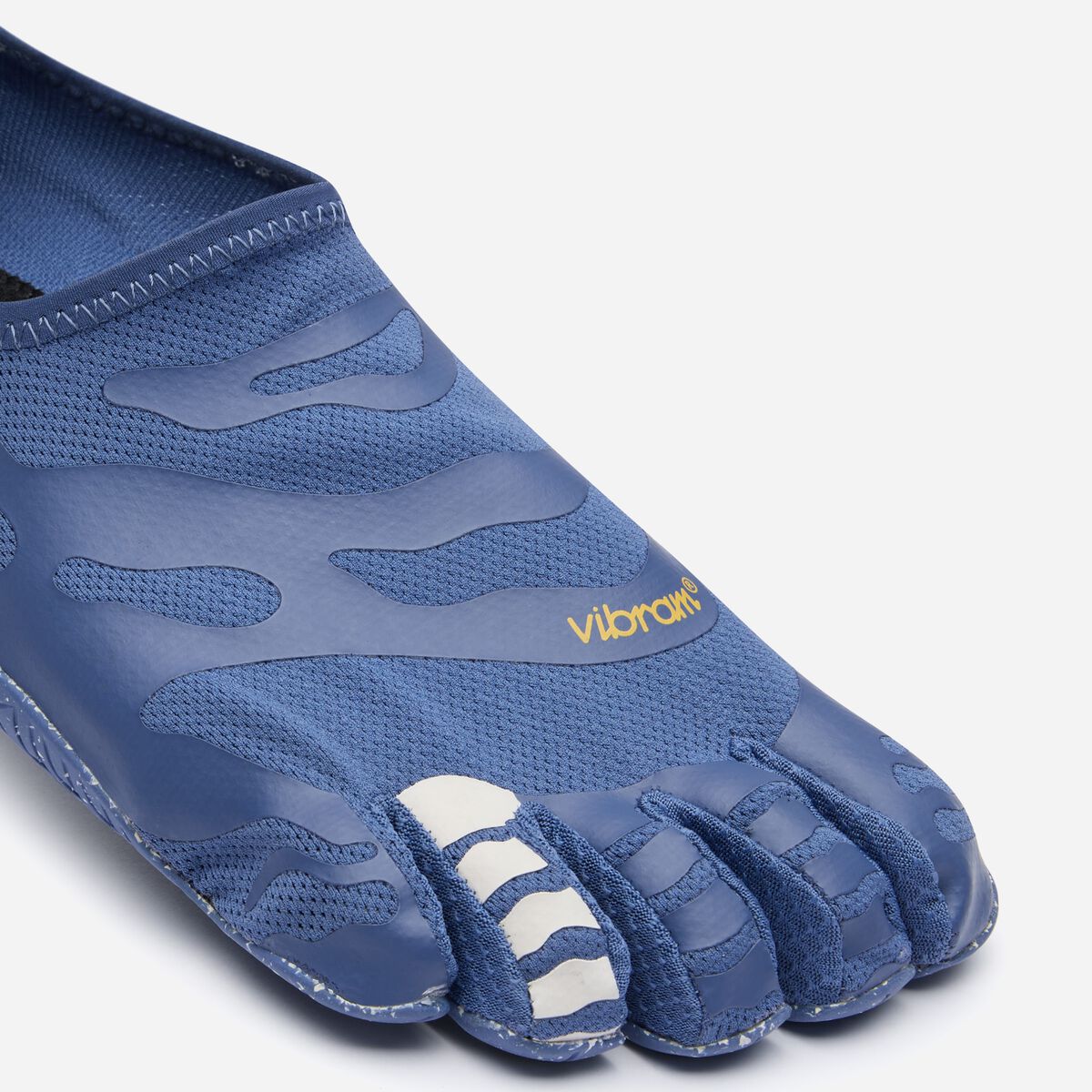 Graspifier Men's three quarter photo