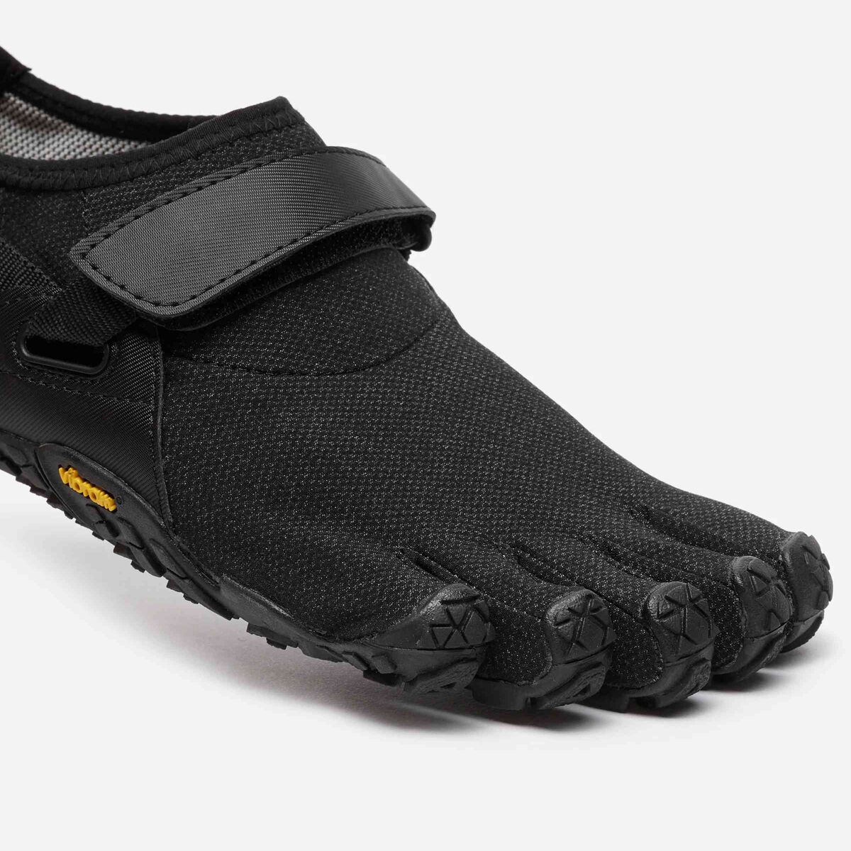 Spyridon EVO Men's three quarter photo