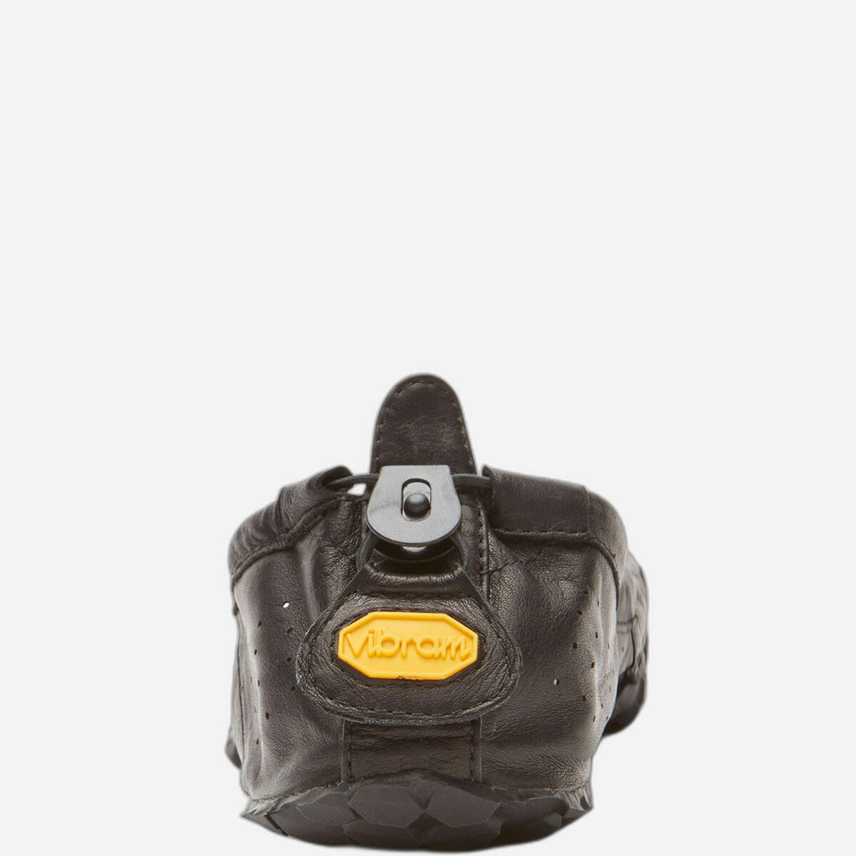 Performa LB three quarter photo