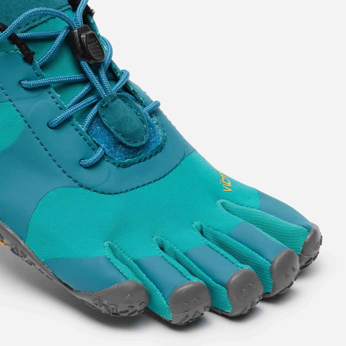 V-Alpha Women's three quarter photo